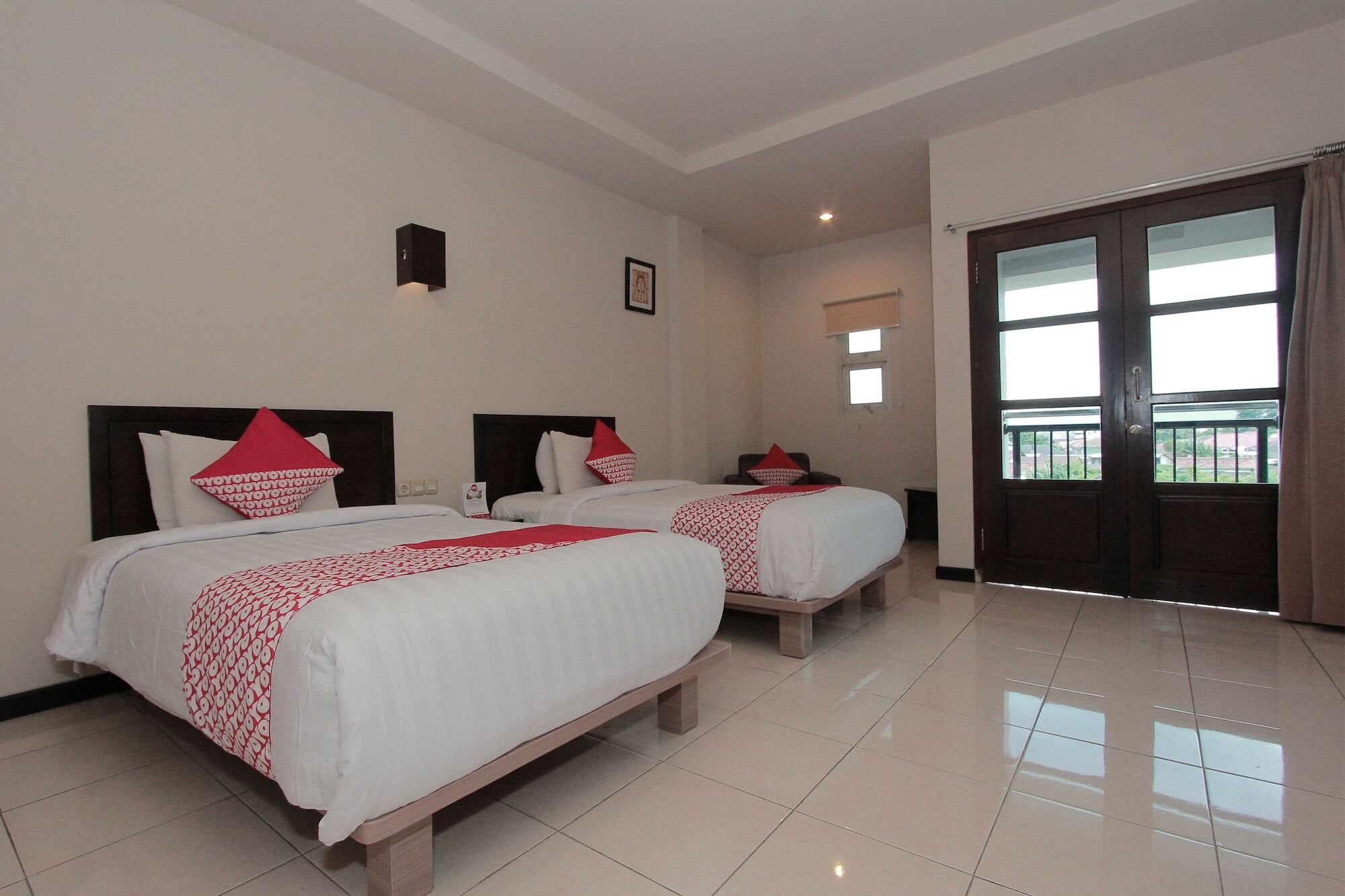 Capital O 459 Kuraya Residence Bandar Lampung Exterior photo