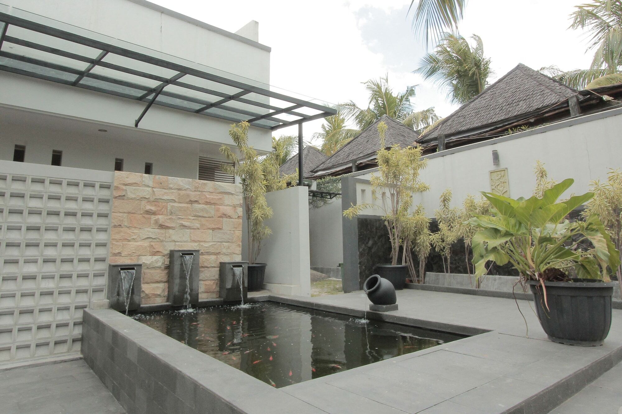 Capital O 459 Kuraya Residence Bandar Lampung Exterior photo