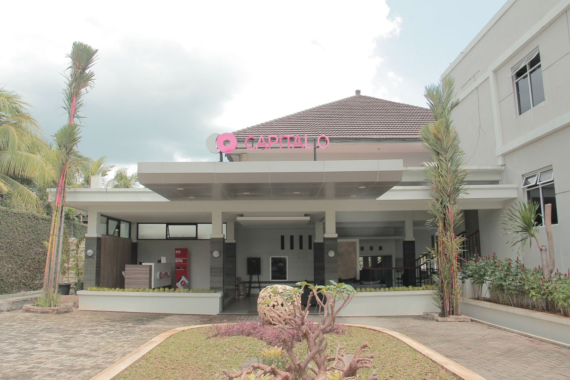 Capital O 459 Kuraya Residence Bandar Lampung Exterior photo